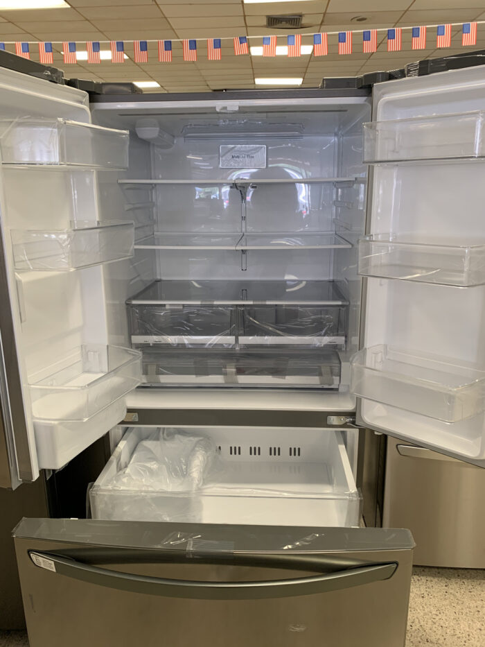 29 cu ft. French Door Refrigerator with Slim Design Water Dispenser