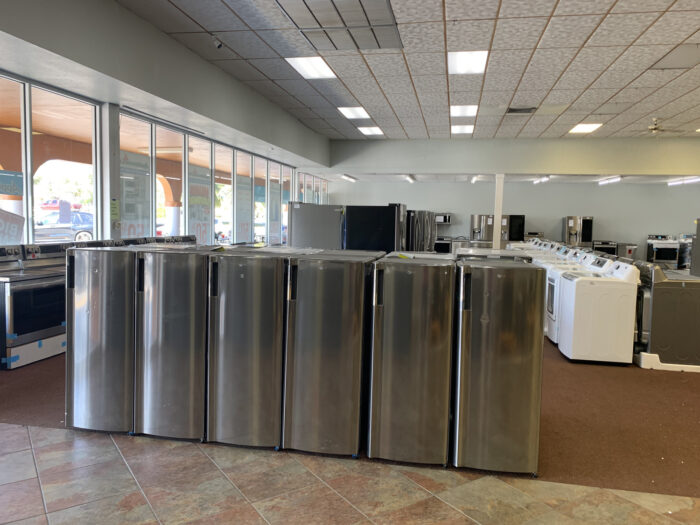 5.8 cu. ft. Single Door Freezer