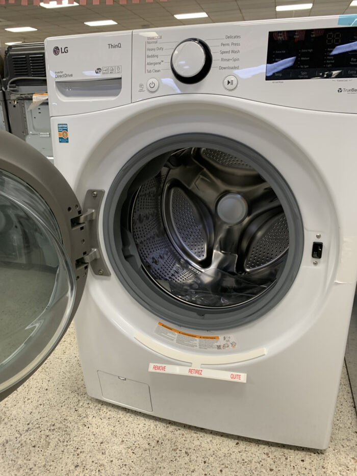 4.5 cu. ft. Ultra Large Capacity Smart wi-fi Enabled Front Load Washer with Built-In Intelligence & Steam Technology